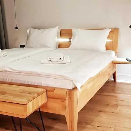 Connectin Appartement Pale